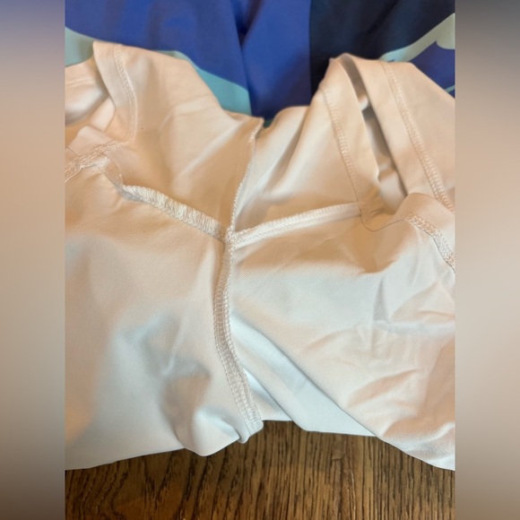 NWT McLaughlin Blue Ocean Scene Skort Medium - Picture 4 of 5